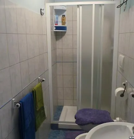 Little Moon Guest house *